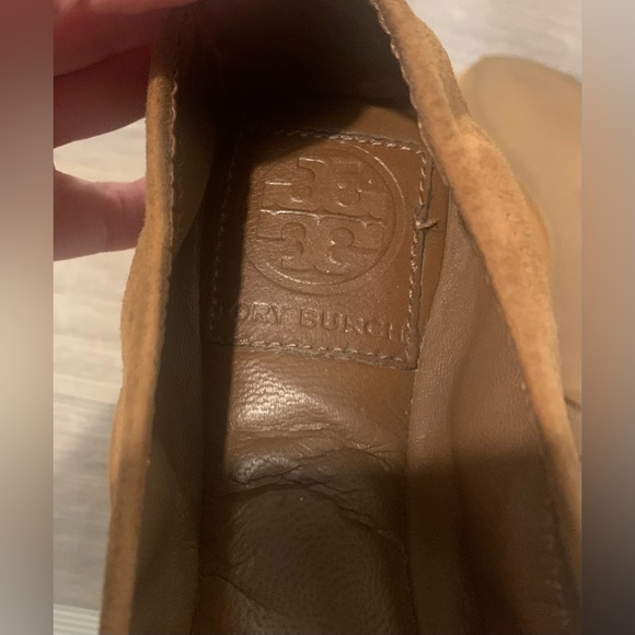 Tory Burch Brown Suede Flat - Picture 4 of 6